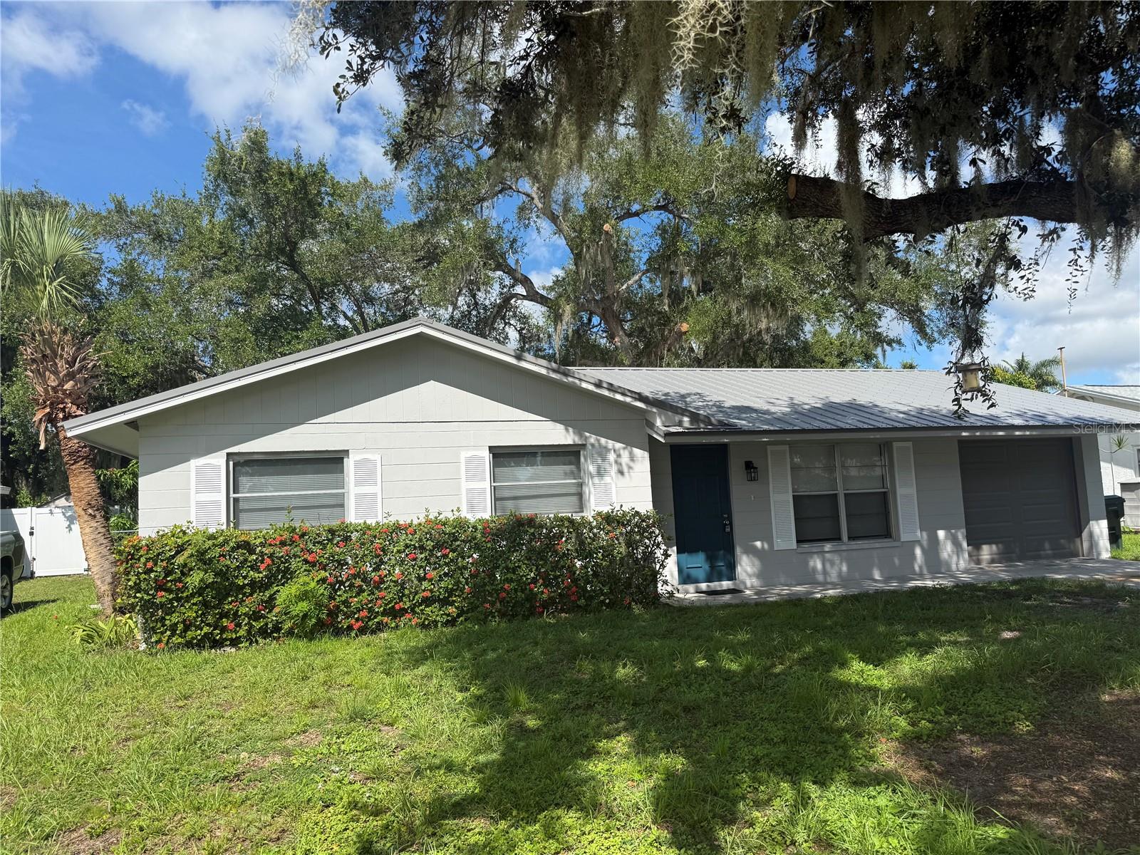 3412 SPAINWOOD DRIVE