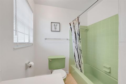 Tiny photo for 791 Lake Avenue, Clermont, FL 34711 (MLS # G5108969)