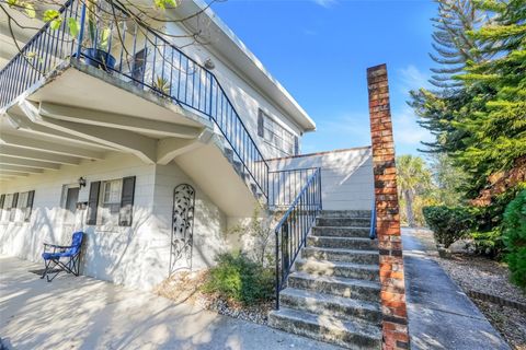 Tiny photo for 791 Lake Avenue, Clermont, FL 34711 (MLS # G5108969)