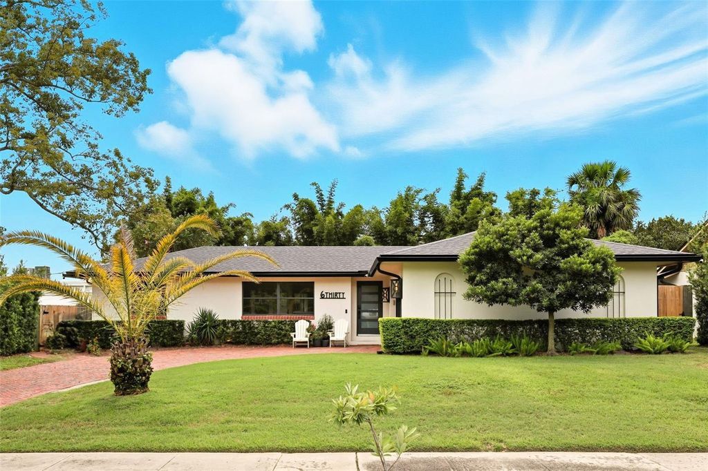 Photo of 630 Northwood Circle, Winter Park, FL 32789 (MLS # O6351594)