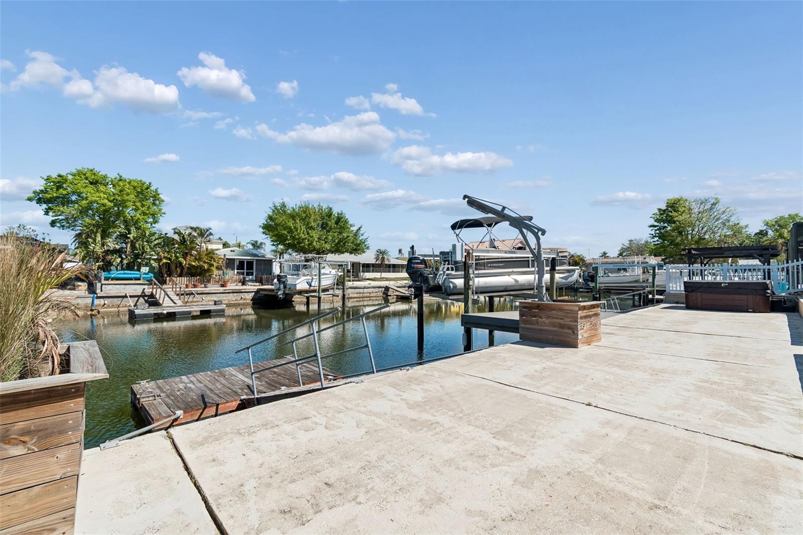 FLOR A MAR - Residential