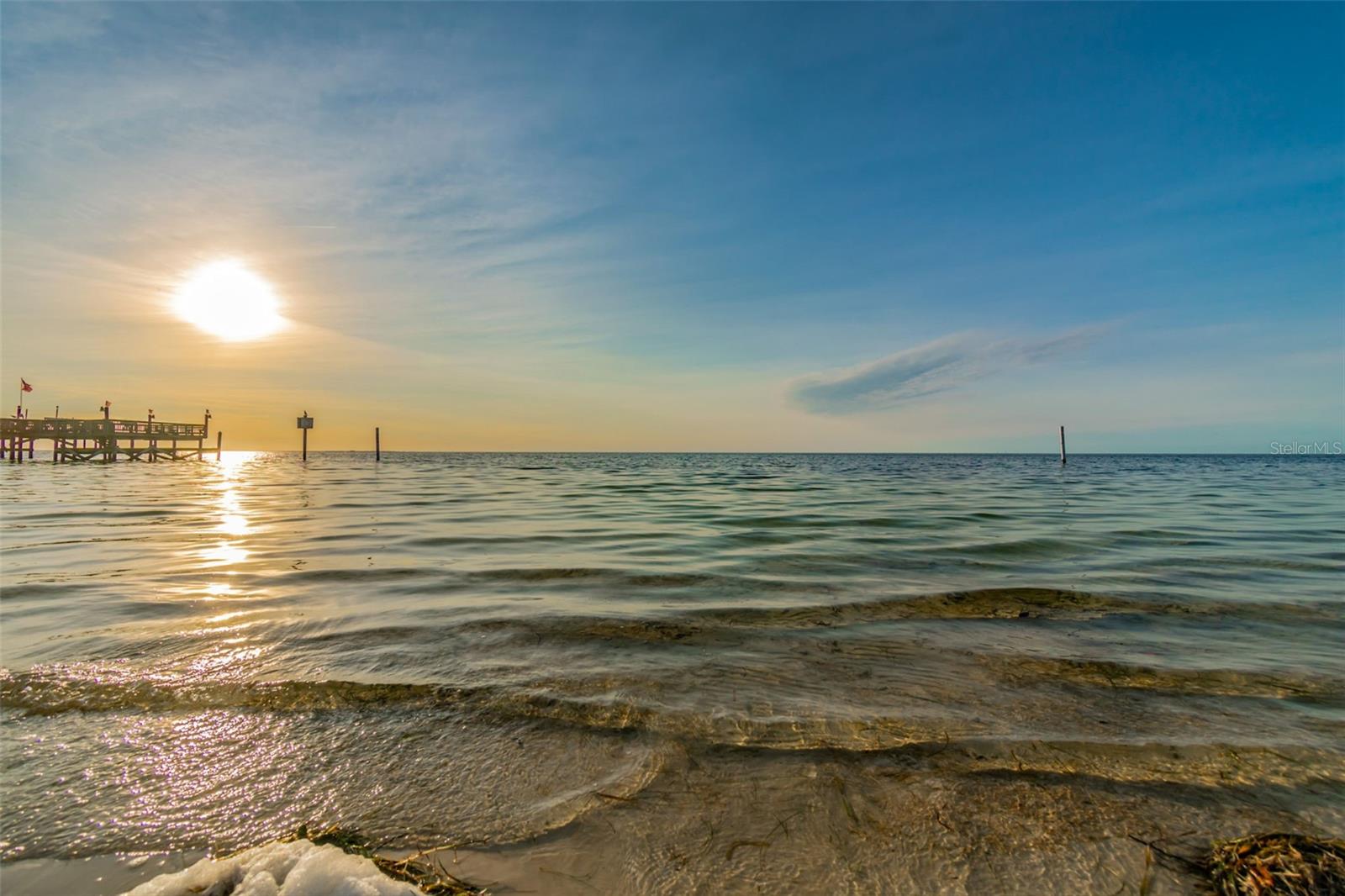 FLOR A MAR - Residential