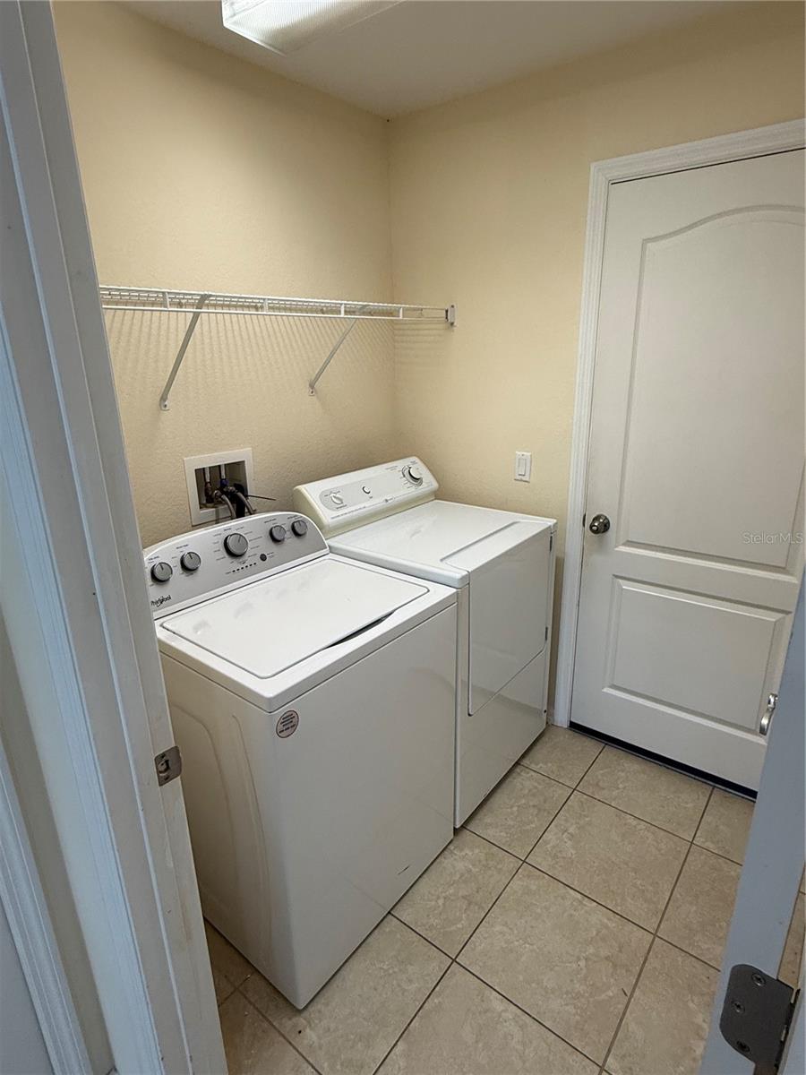 PORT CHARLOTTE SUB 04 - Residential Lease