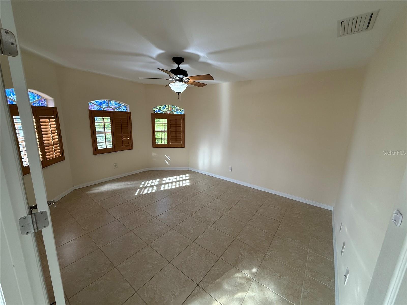 PORT CHARLOTTE SUB 04 - Residential Lease