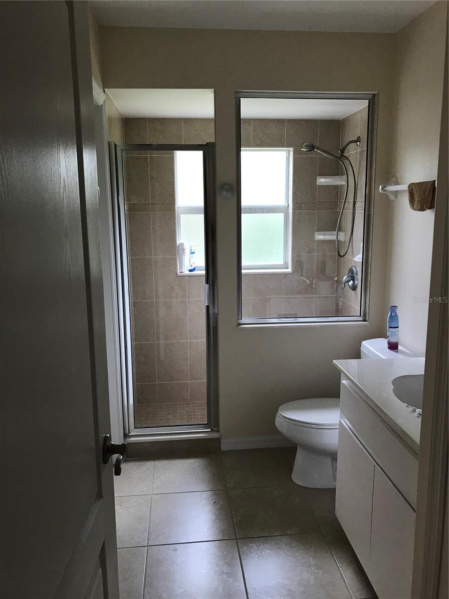 PORT CHARLOTTE SUB 04 - Residential Lease