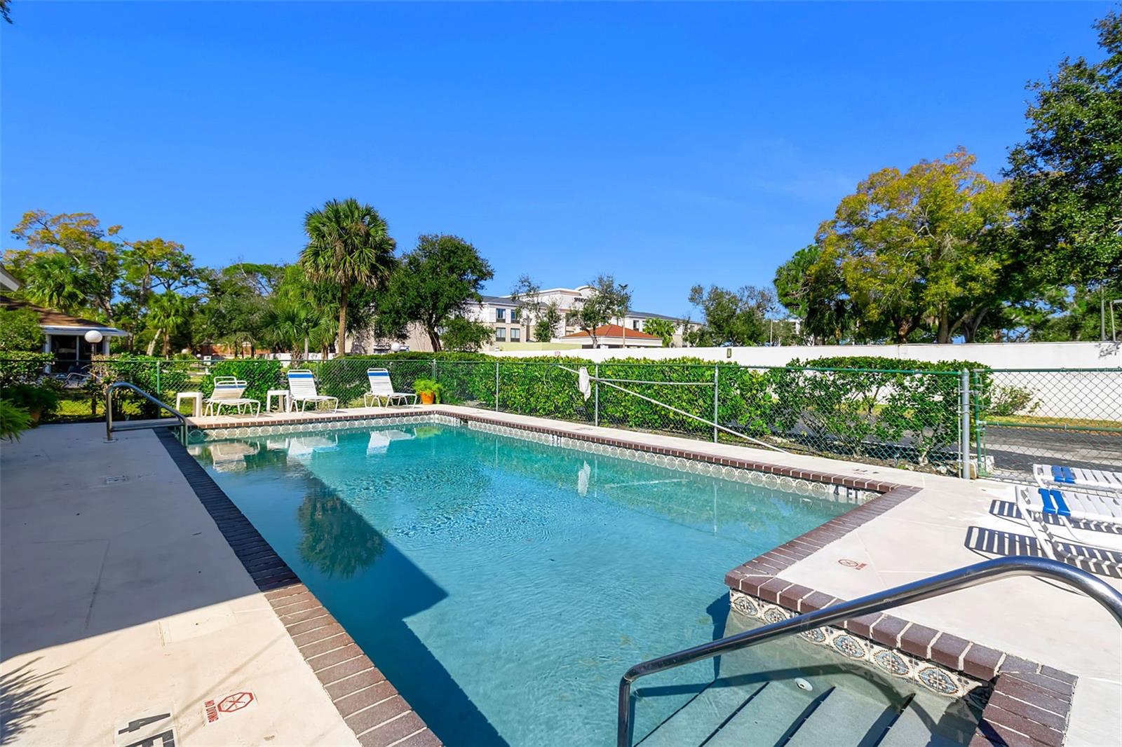 ROYAL PALM VILLAS - Residential