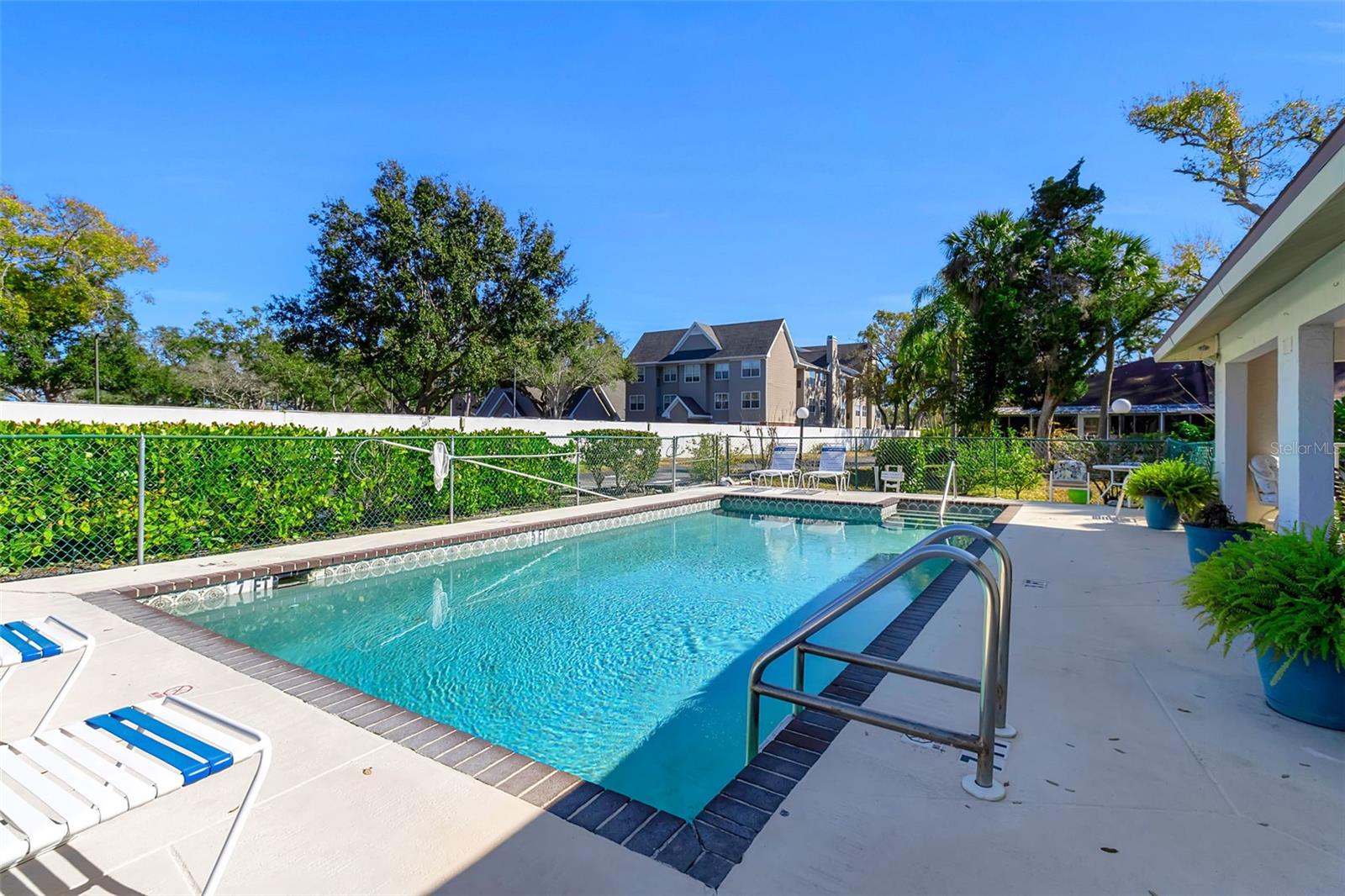 ROYAL PALM VILLAS - Residential