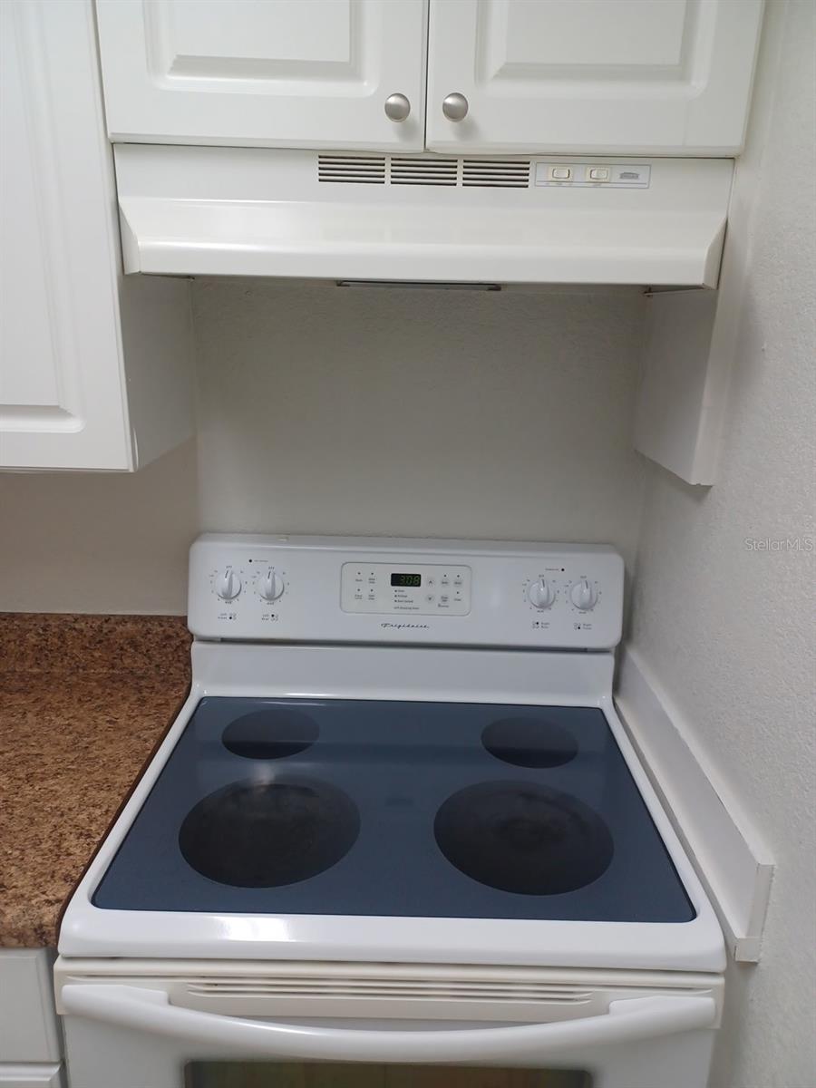 WHISPERING OAKS - Residential Lease