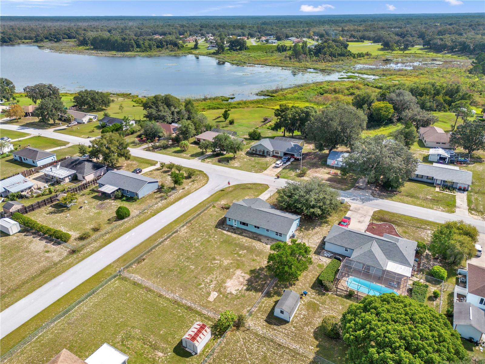 SILVER SPRINGS SHORES - Residential