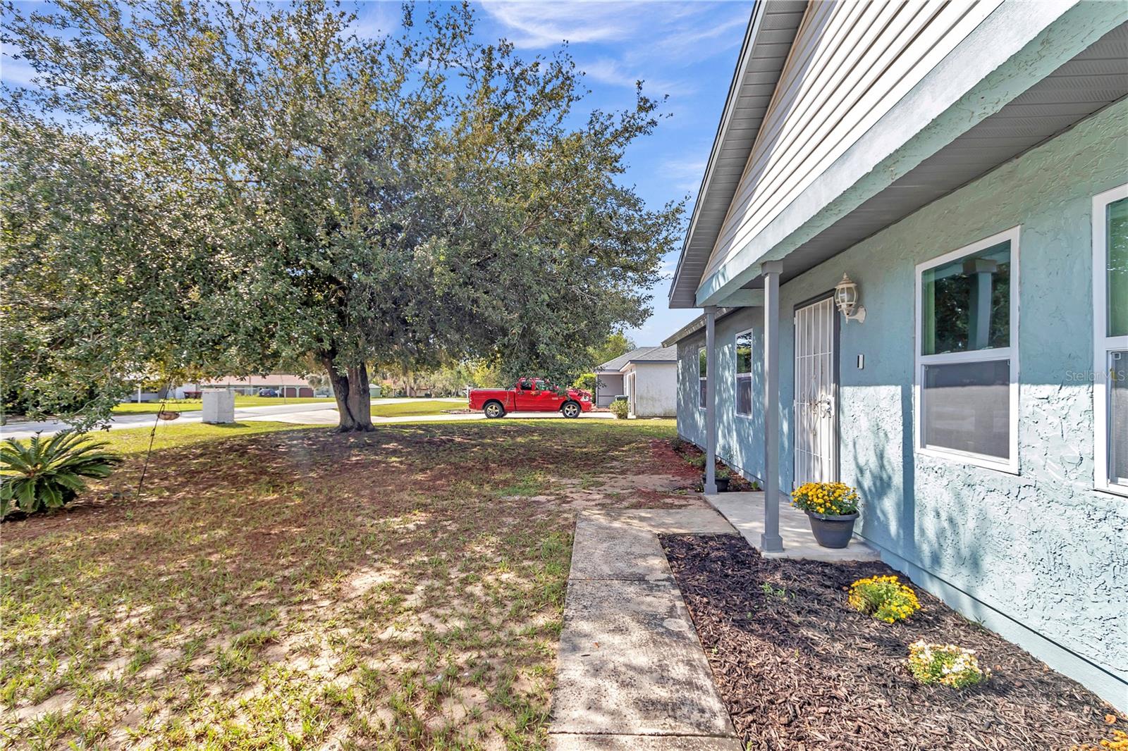 SILVER SPRINGS SHORES - Residential