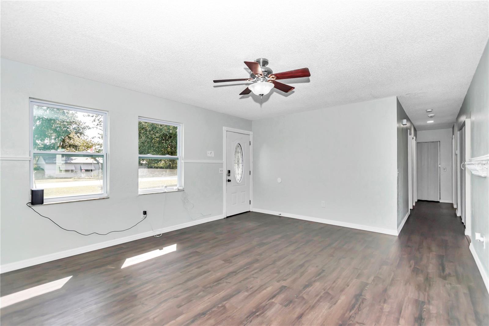 SILVER SPRINGS SHORES - Residential