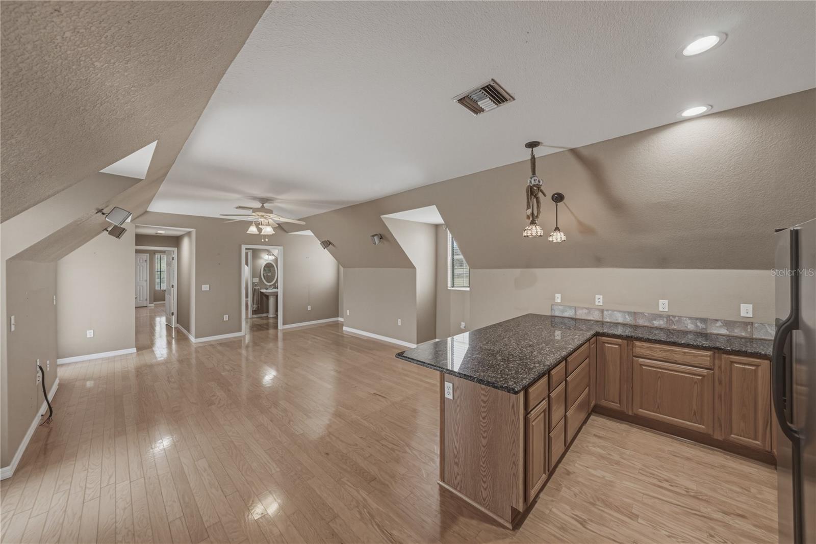 BLUFFS 3RD REVISION - Residential