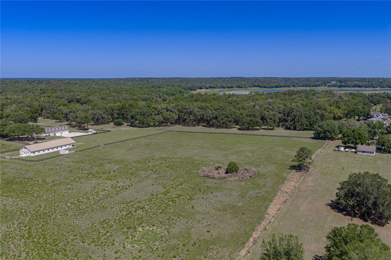 BLUFFS 3RD REVISION - Residential
