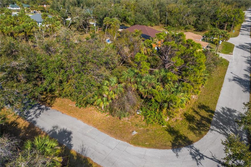 Prime corner lot in a sought-after Port Charlotte location! This 80' x 125' vacant homesite is just minutes from Tamiami Trail, providing convenient access to shopping, dining, and area parks. Whether you're looking to build your dream home or invest in land, this property offers endless possibilities with no HOA or deed restrictions. Enjoy the Florida lifestyle with nearby golf courses, boat ramps, and beautiful Gulf beaches. Don't miss out on this fantastic opportunity, secure your slice of paradise today!
