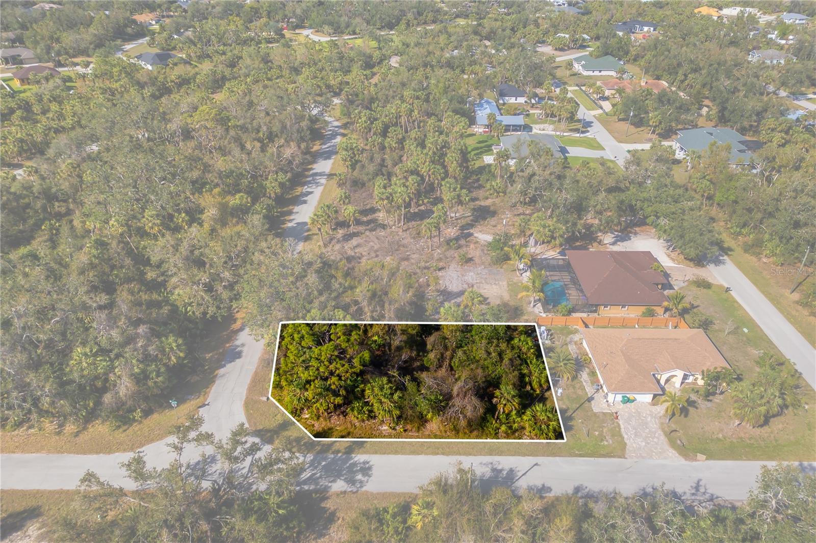 PORT CHARLOTTE SEC 030 - Land