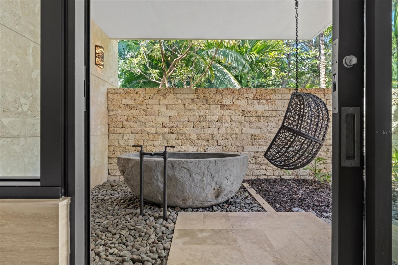 EAST BEACH - Residential