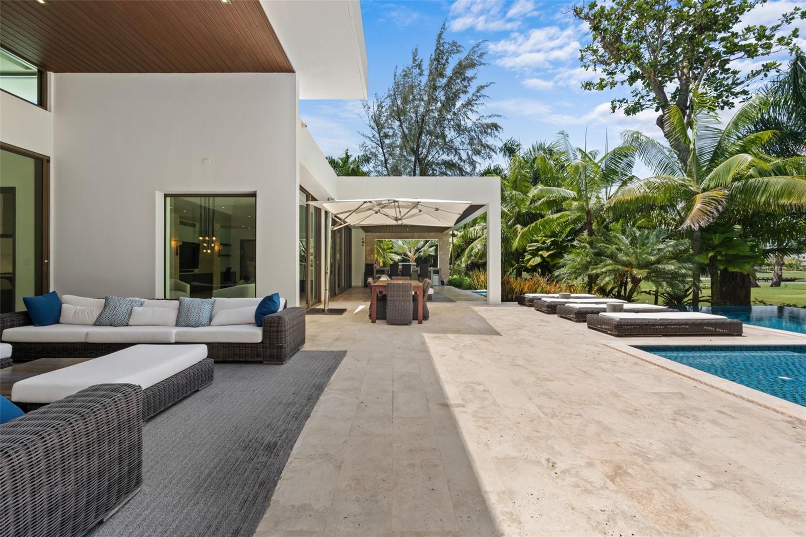 EAST BEACH - Residential