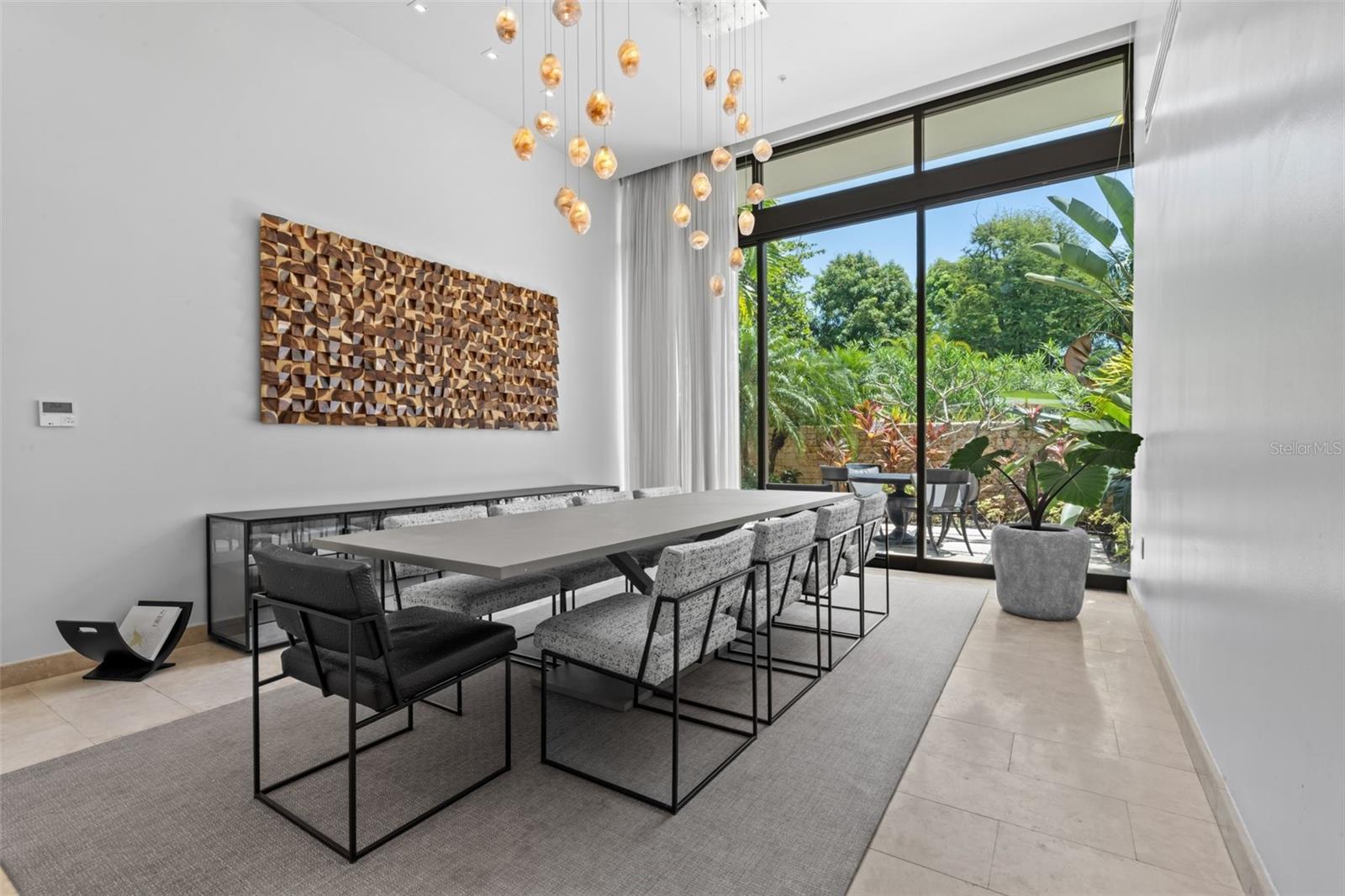 EAST BEACH - Residential