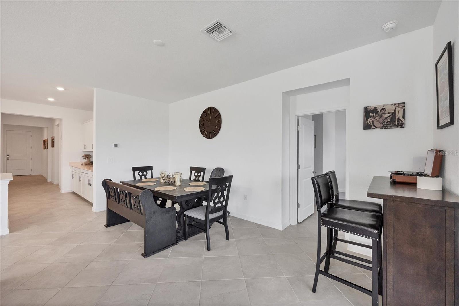 ANTIGUA/WELLEN PARK - Residential Lease