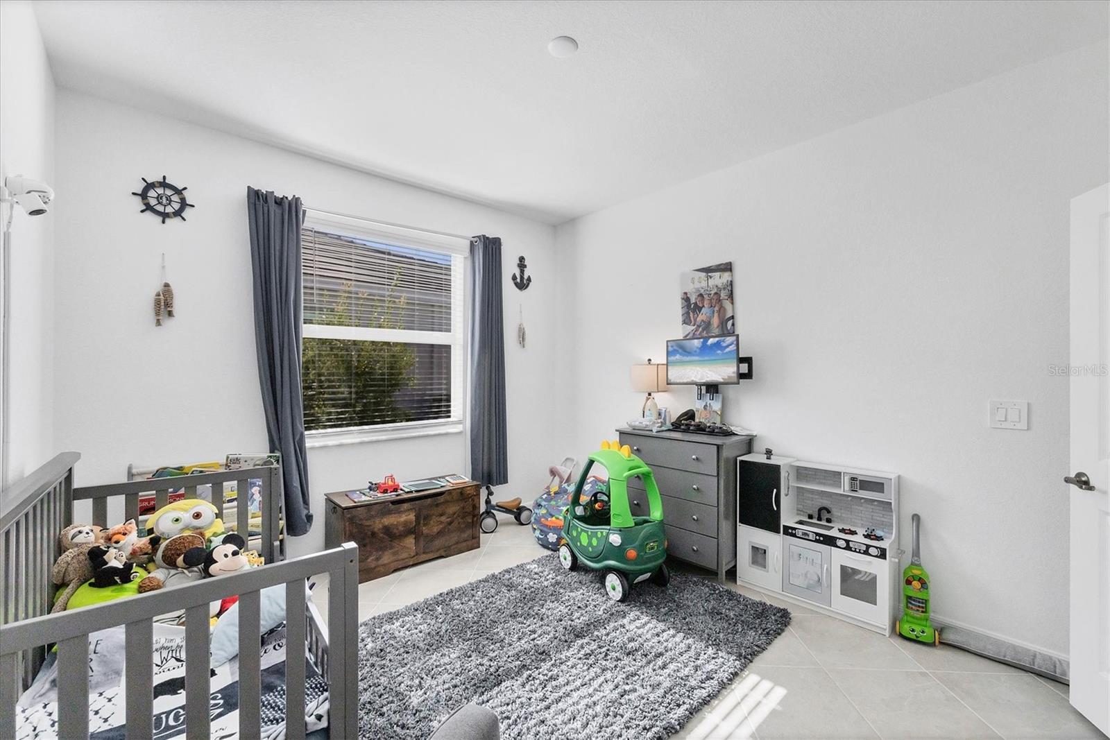 ANTIGUA/WELLEN PARK - Residential Lease