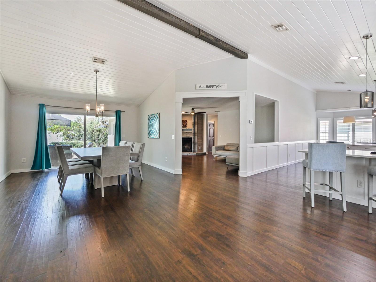 5327 ROCKBOURNE COURT