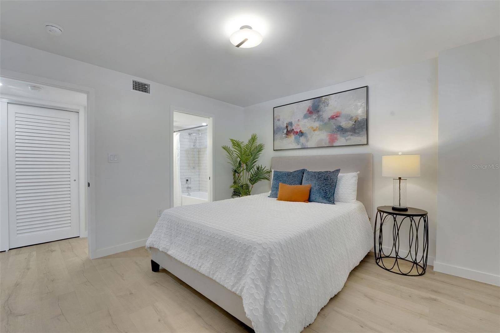 WEST COVE CONDO - Residential