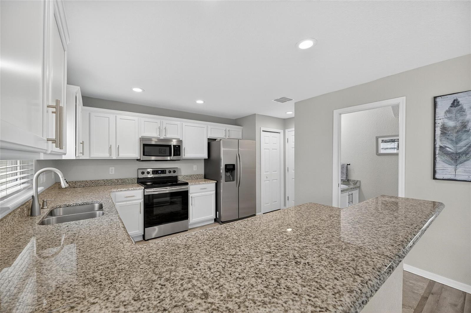 LANDINGS AT ALAFIA - Residential