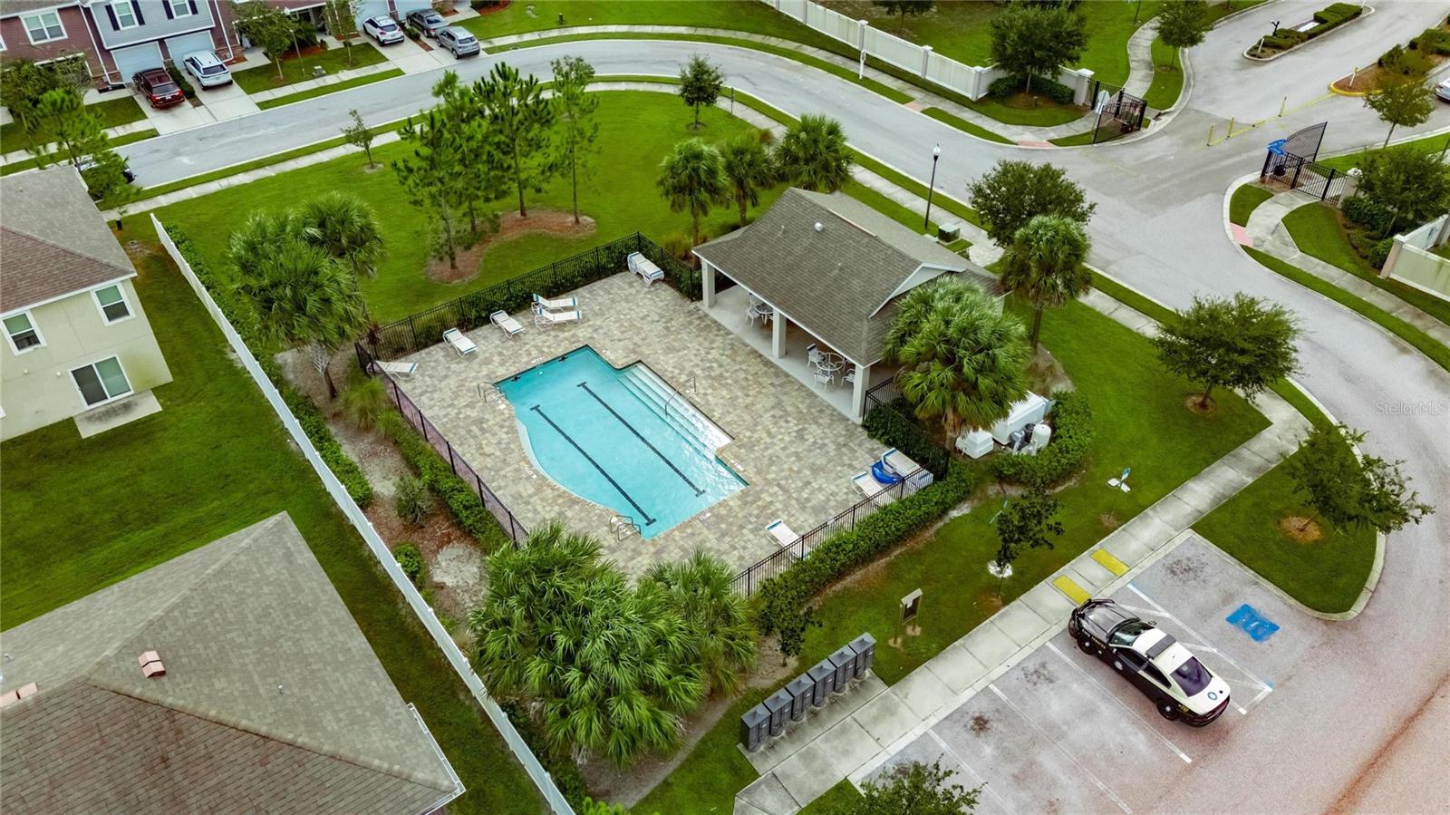 LANDINGS AT ALAFIA - Residential
