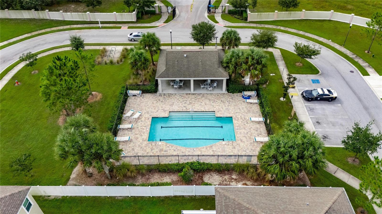 LANDINGS AT ALAFIA - Residential