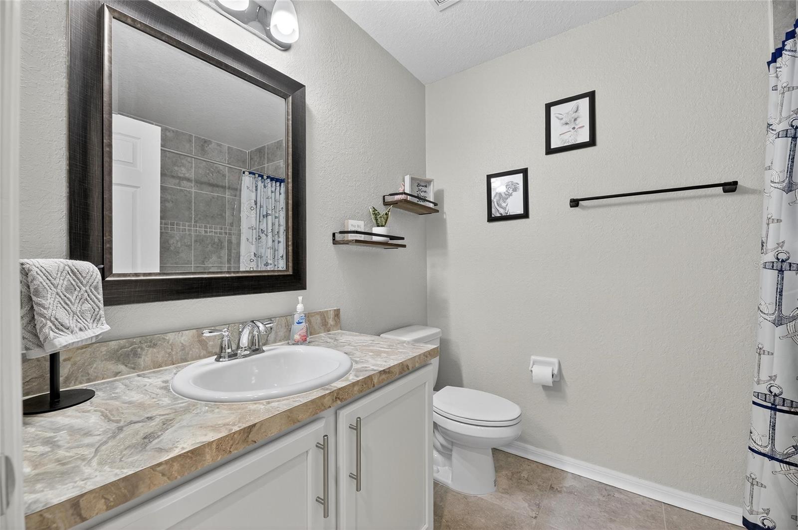 LANDINGS AT ALAFIA - Residential