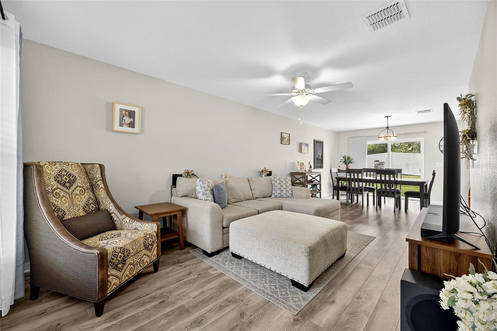 LANDINGS AT ALAFIA - Residential