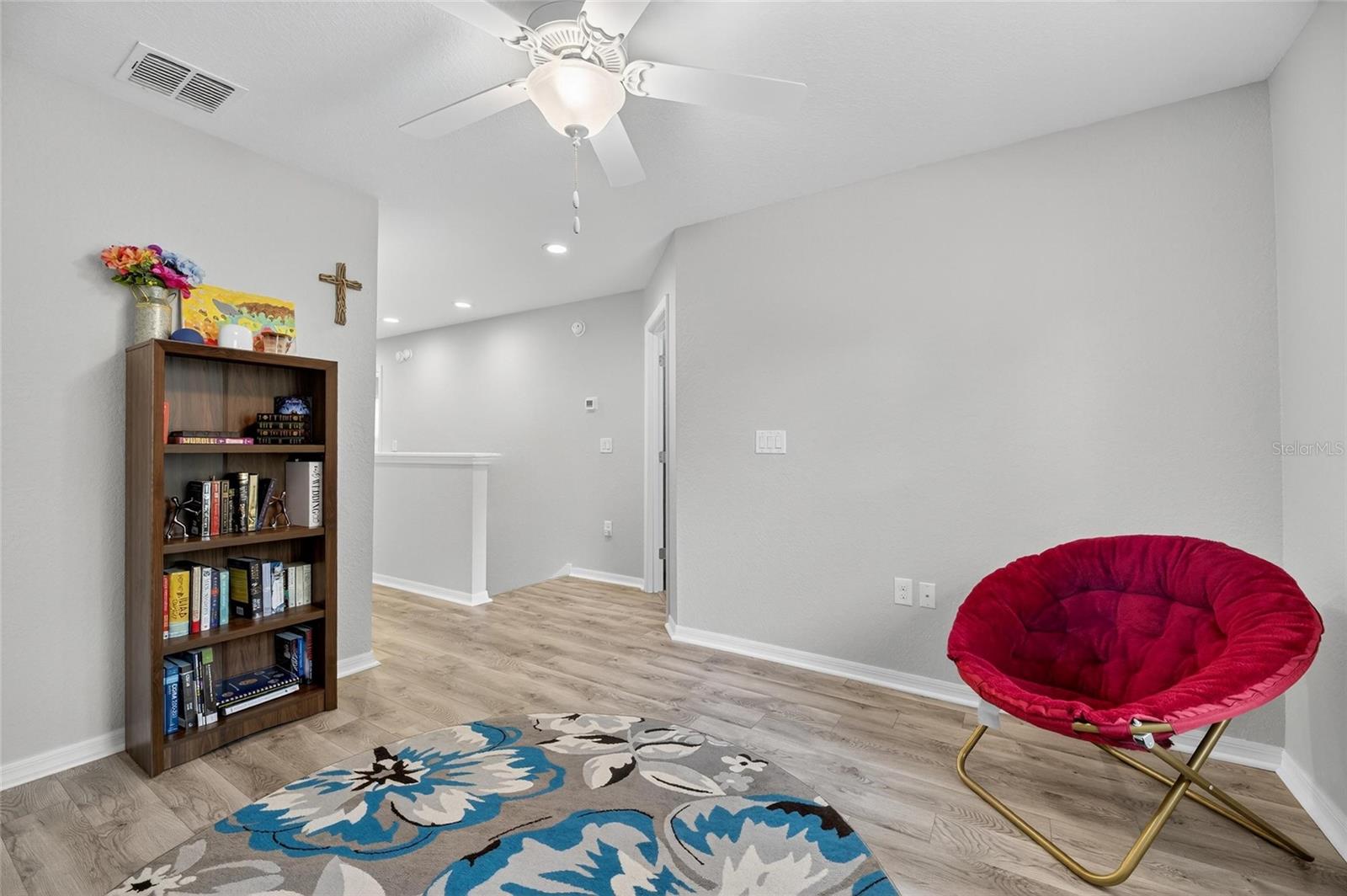LANDINGS AT ALAFIA - Residential