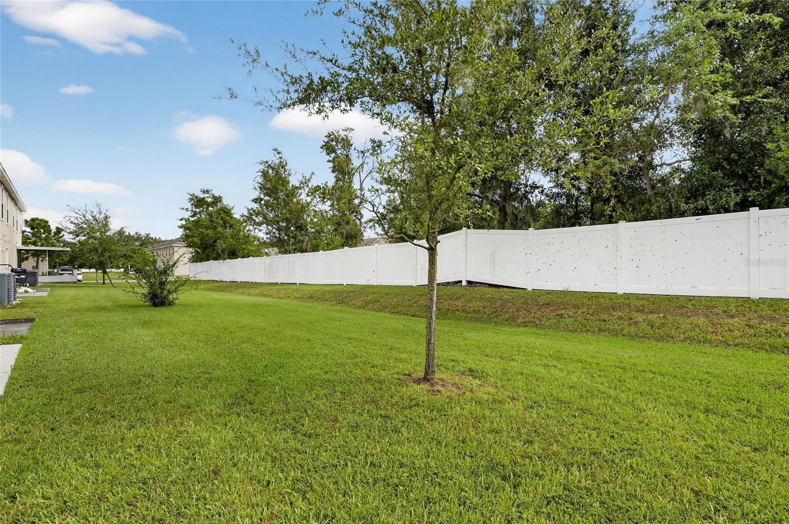 LANDINGS AT ALAFIA - Residential