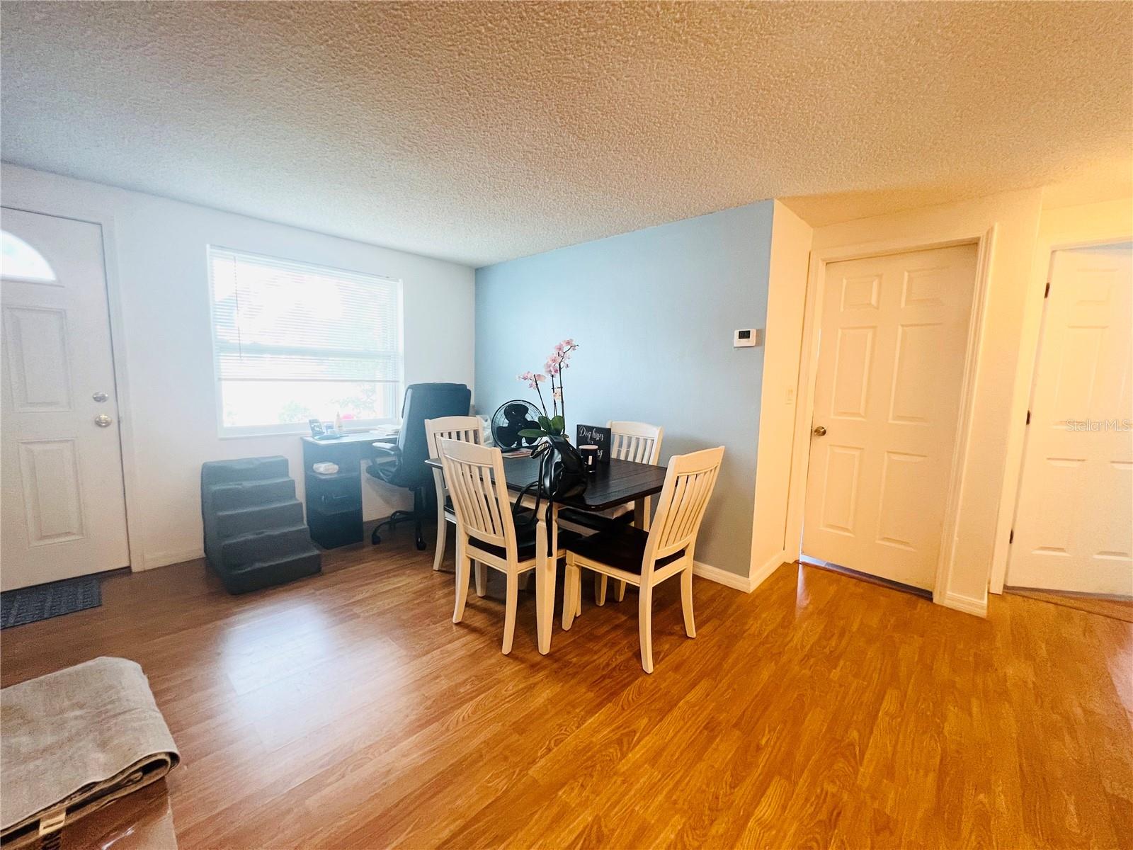 HILLANDALE - Residential