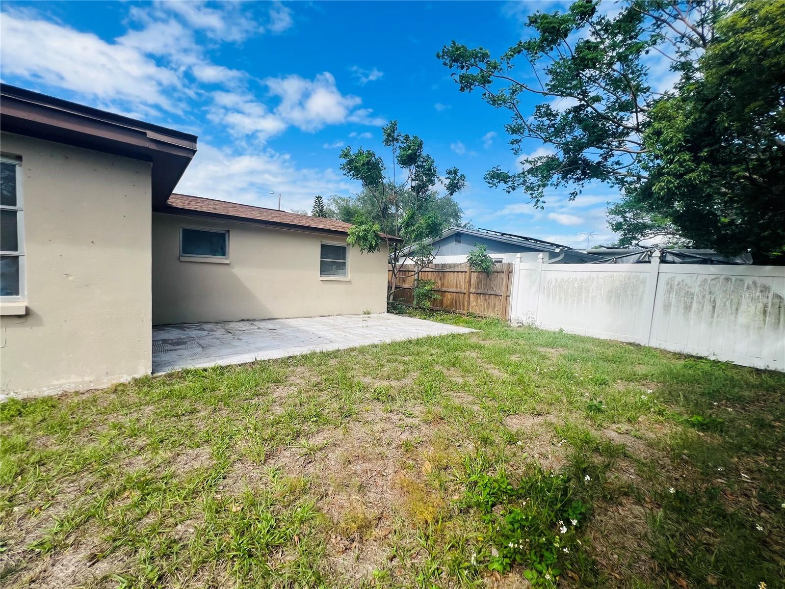 HILLANDALE - Residential