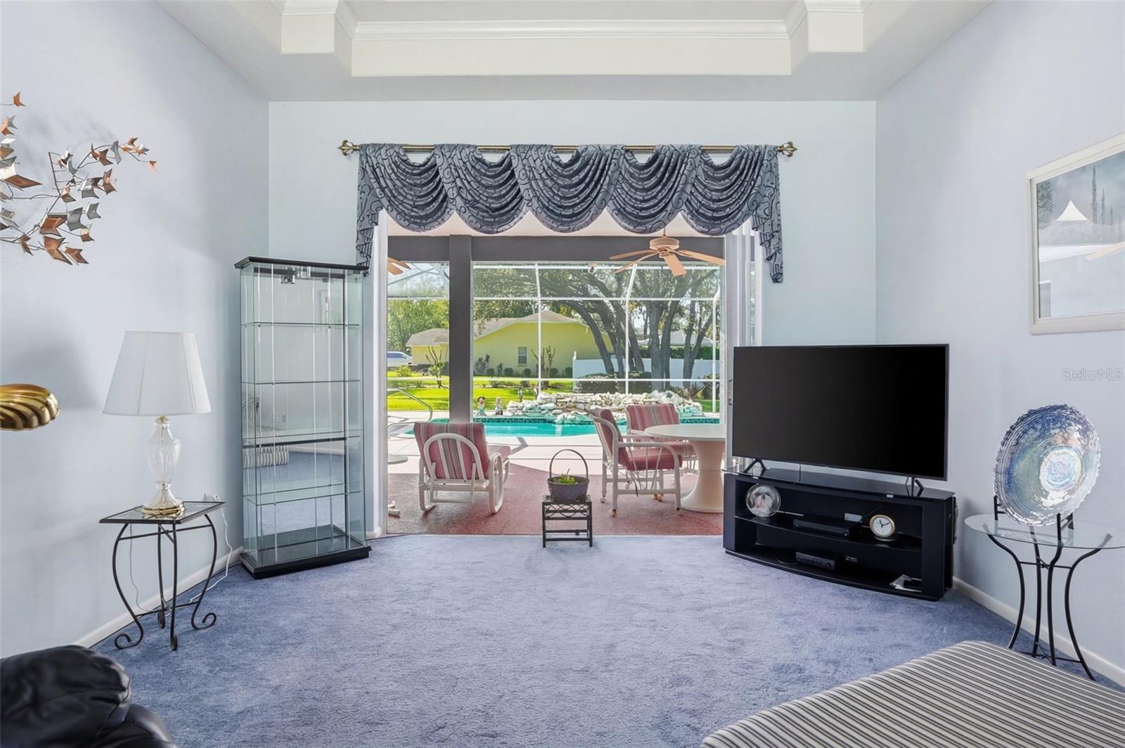 AUTUMN OAKS - Residential