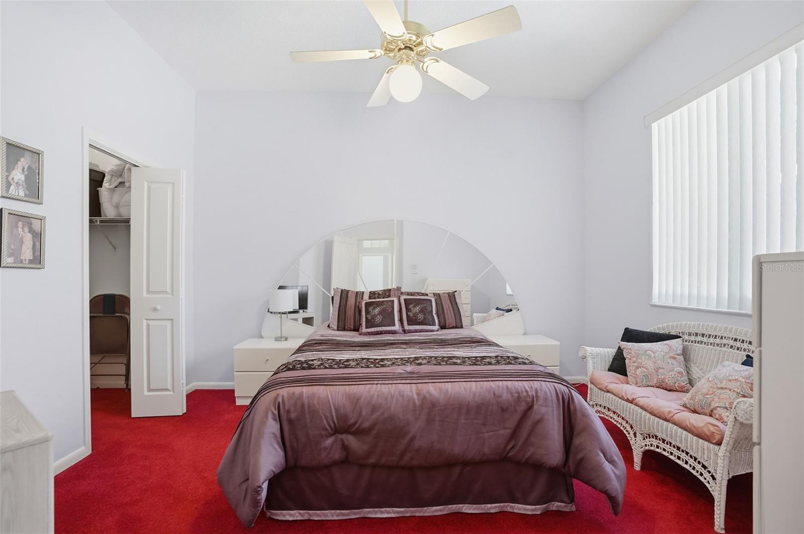 AUTUMN OAKS - Residential