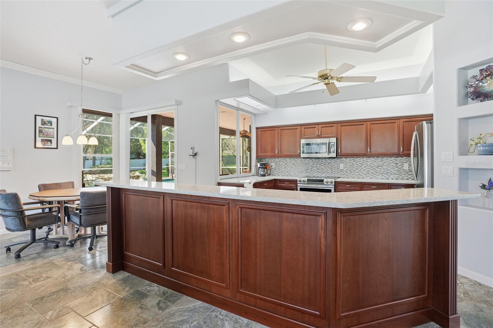 AUTUMN OAKS - Residential