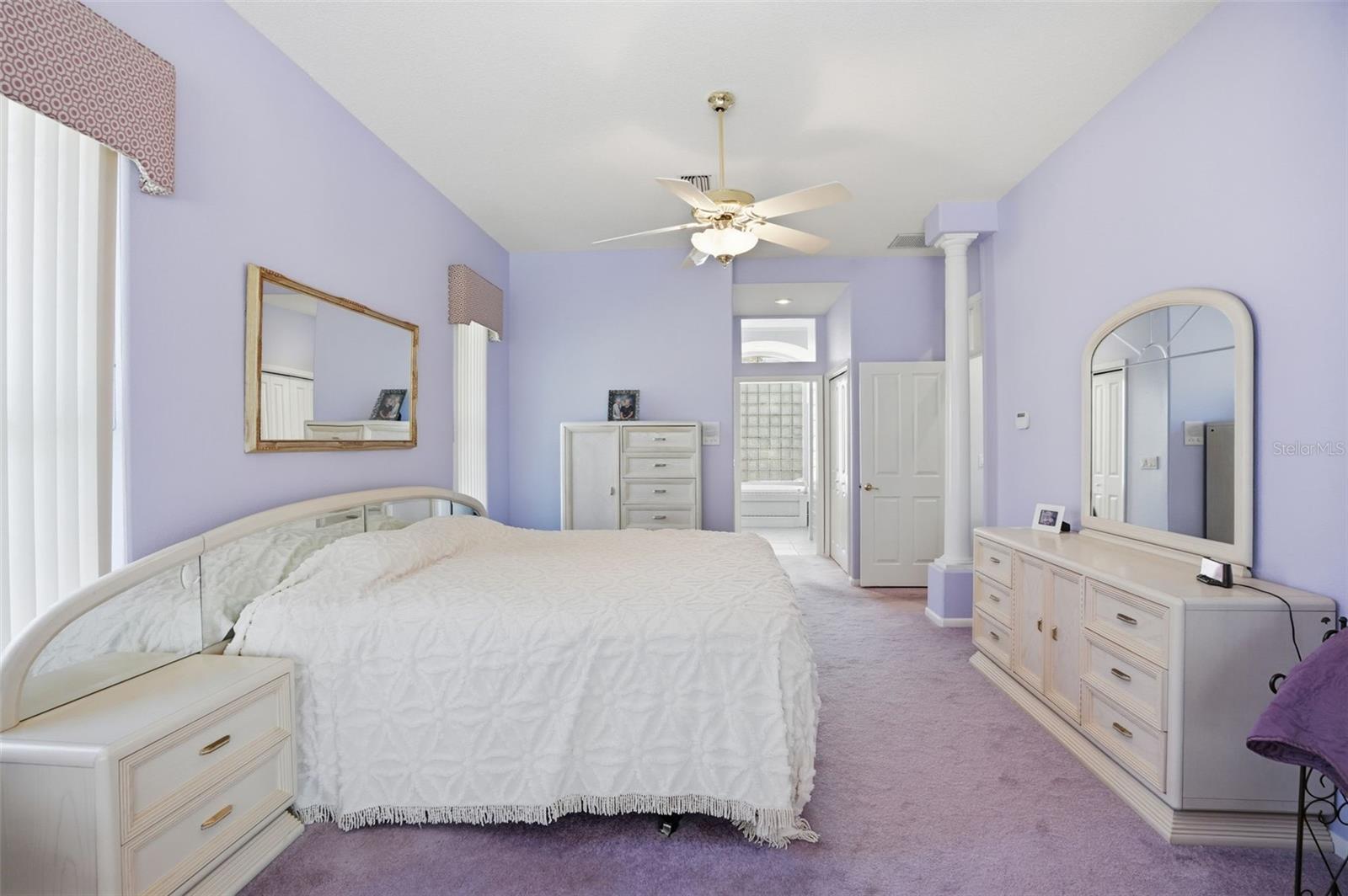 AUTUMN OAKS - Residential