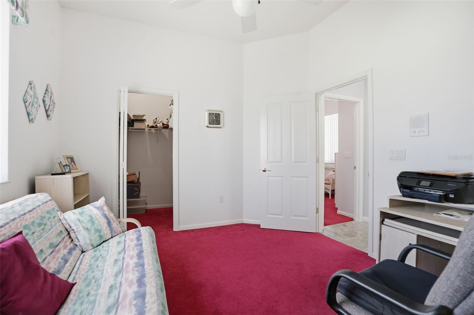 AUTUMN OAKS - Residential