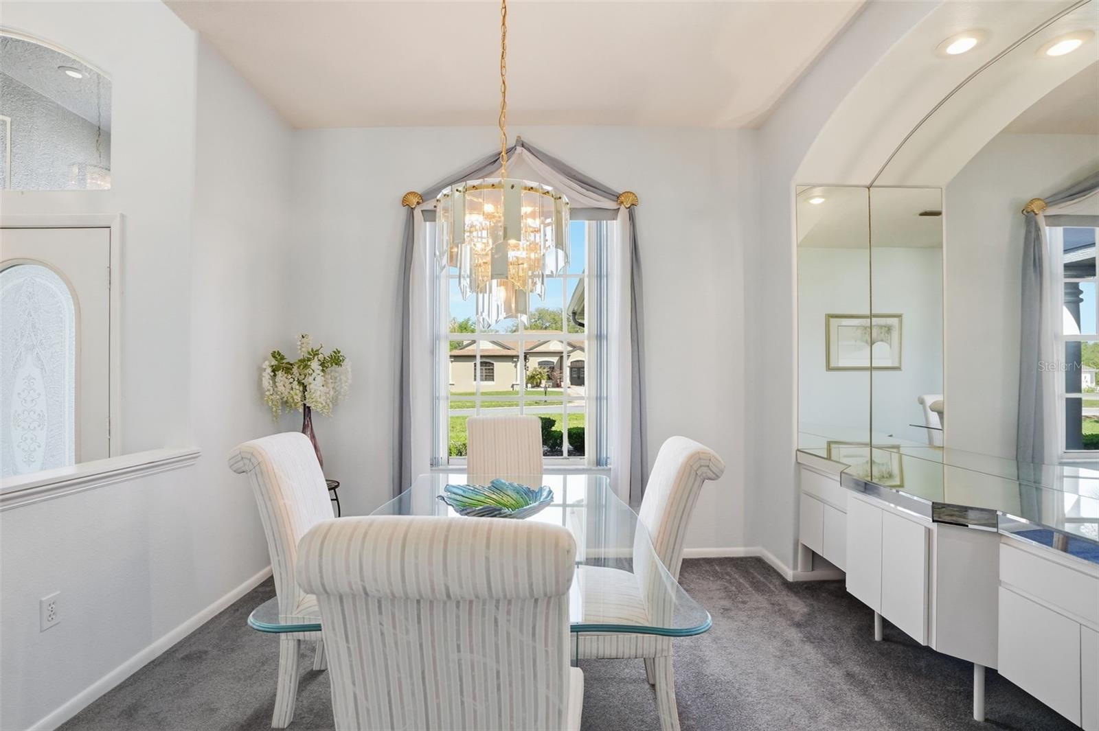 AUTUMN OAKS - Residential