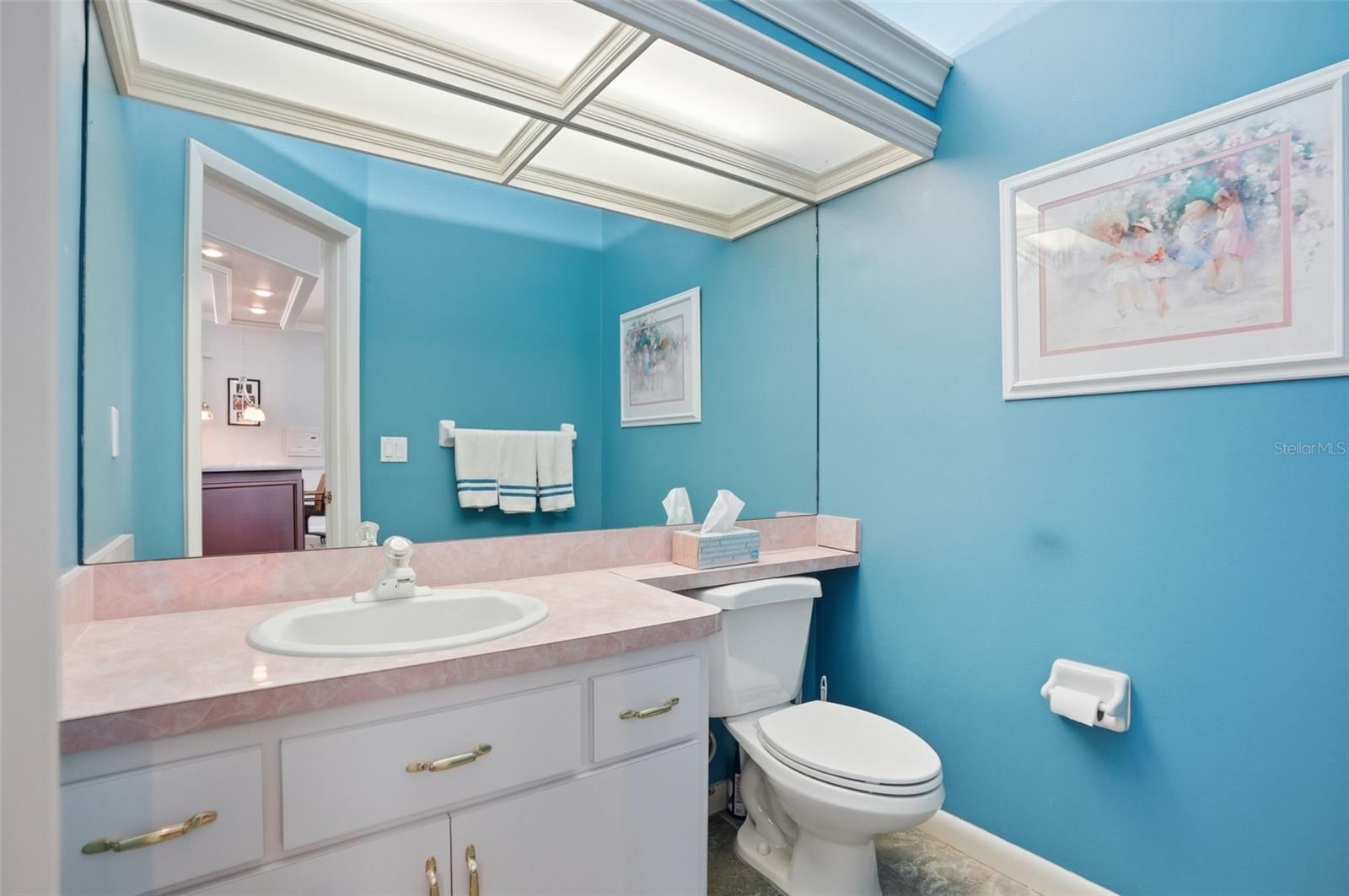 AUTUMN OAKS - Residential