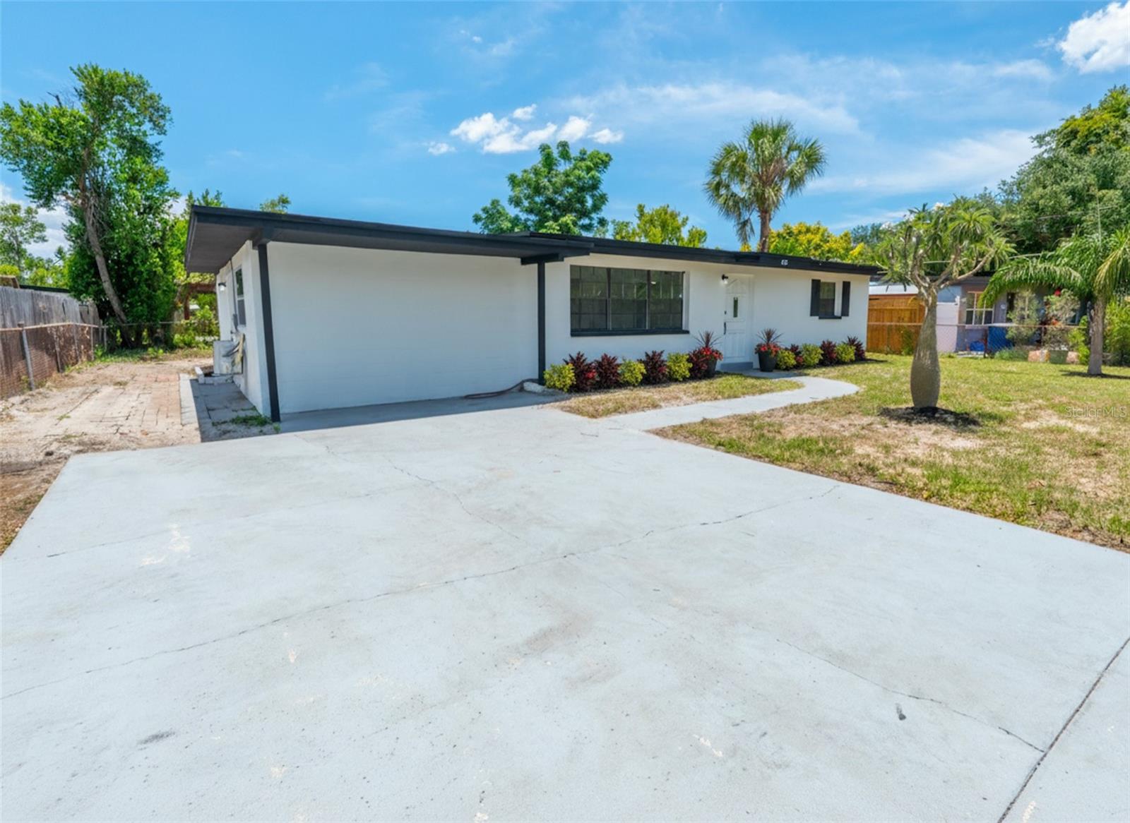 4112 W FAIRVIEW HEIGHTS