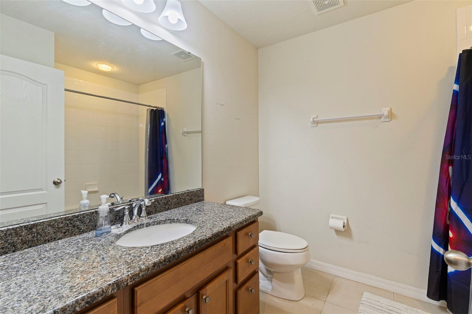 BAY ISLE LANDINGS - Residential