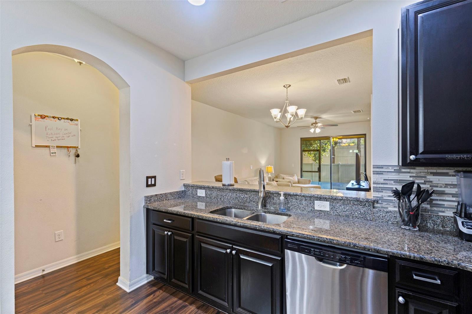 BAY ISLE LANDINGS - Residential