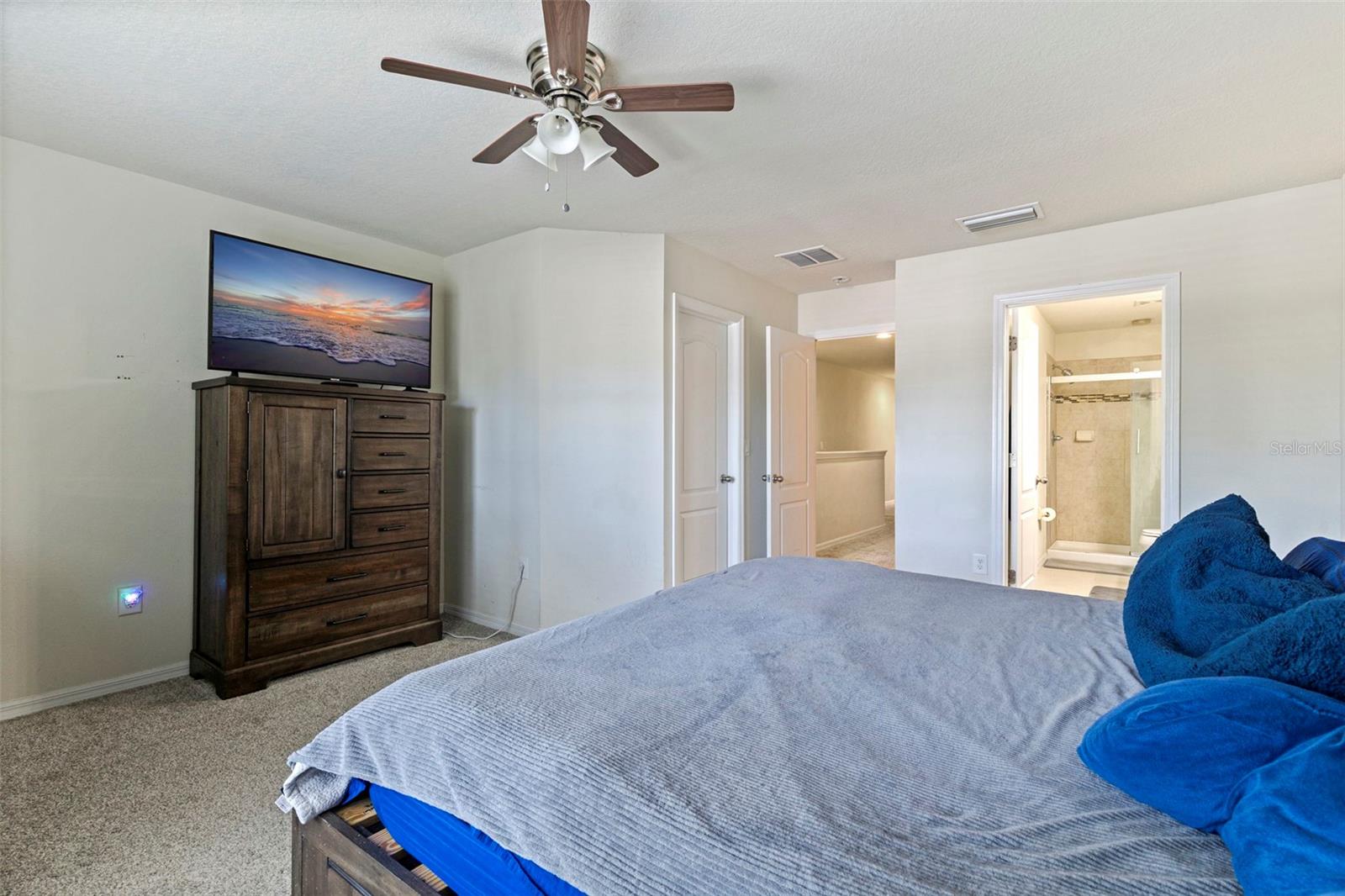 BAY ISLE LANDINGS - Residential