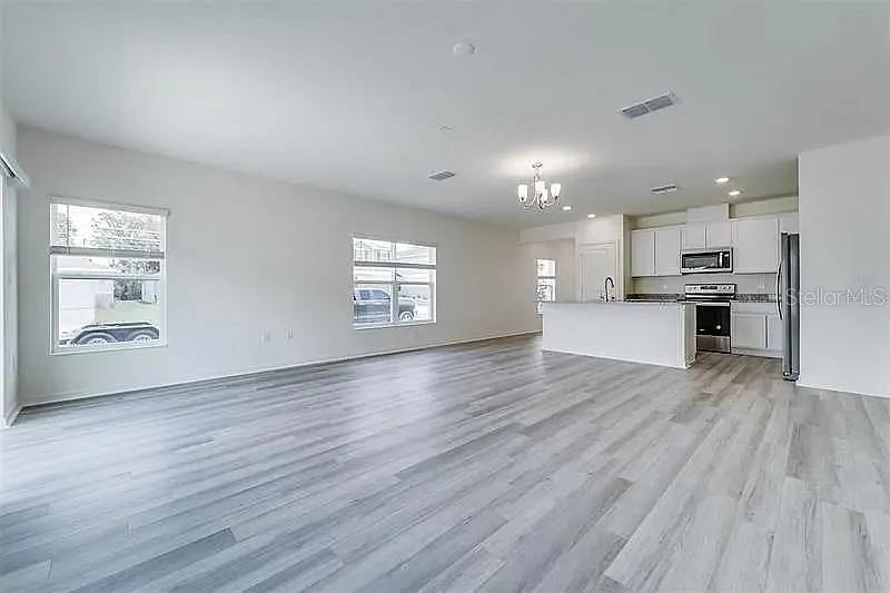 LANDINGS AT RIVERBEND - Residential Lease