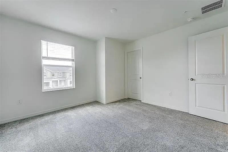 LANDINGS AT RIVERBEND - Residential Lease