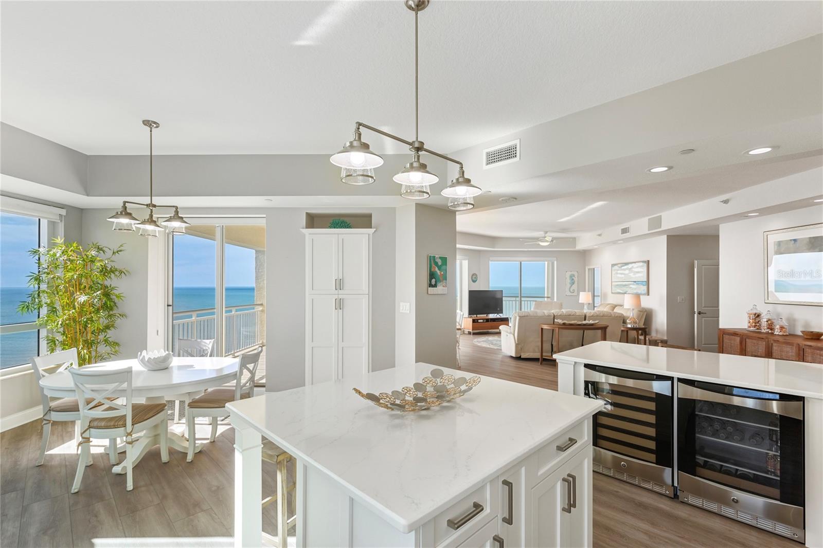 GRANDE ON SAND KEY - Residential