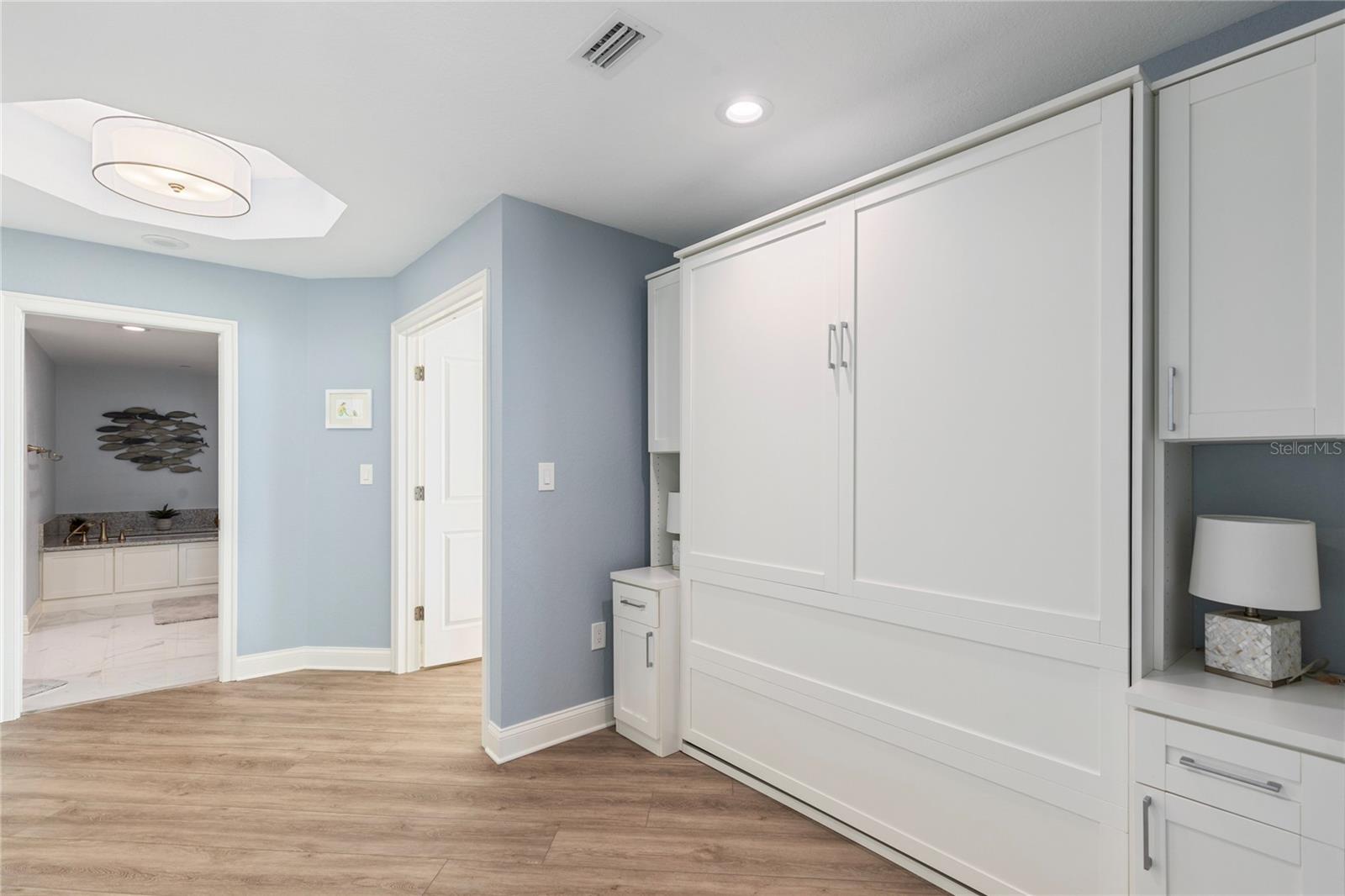 GRANDE ON SAND KEY - Residential